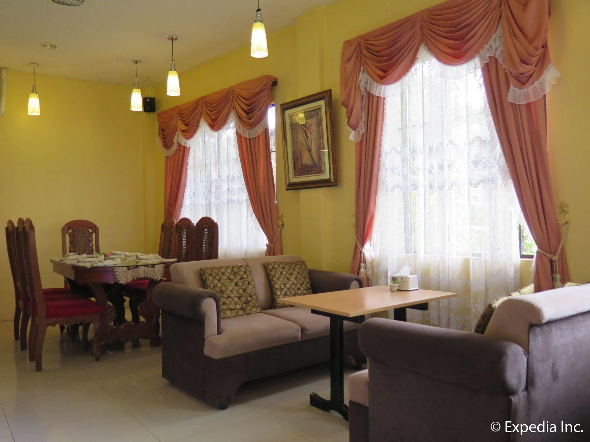 Oyo 197 Sunny Point Hotel Davao Bagian luar foto