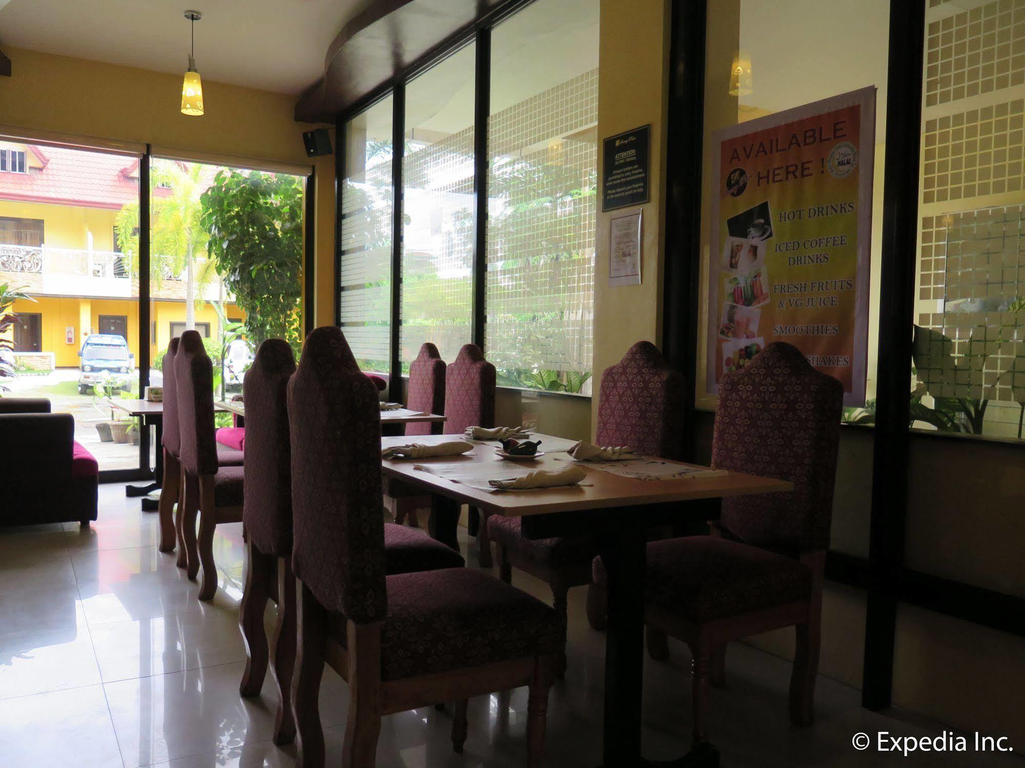 Oyo 197 Sunny Point Hotel Davao Bagian luar foto