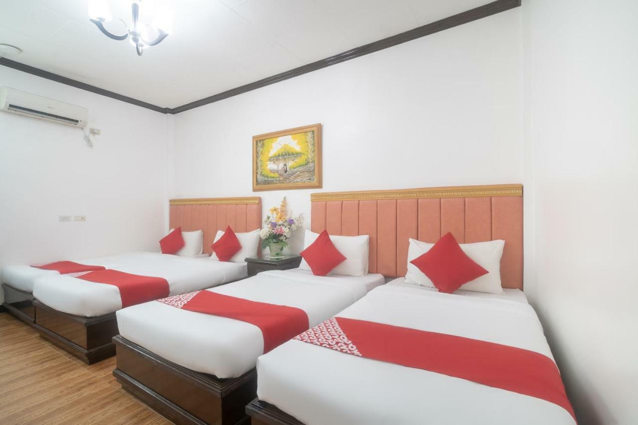 Oyo 197 Sunny Point Hotel Davao Bagian luar foto