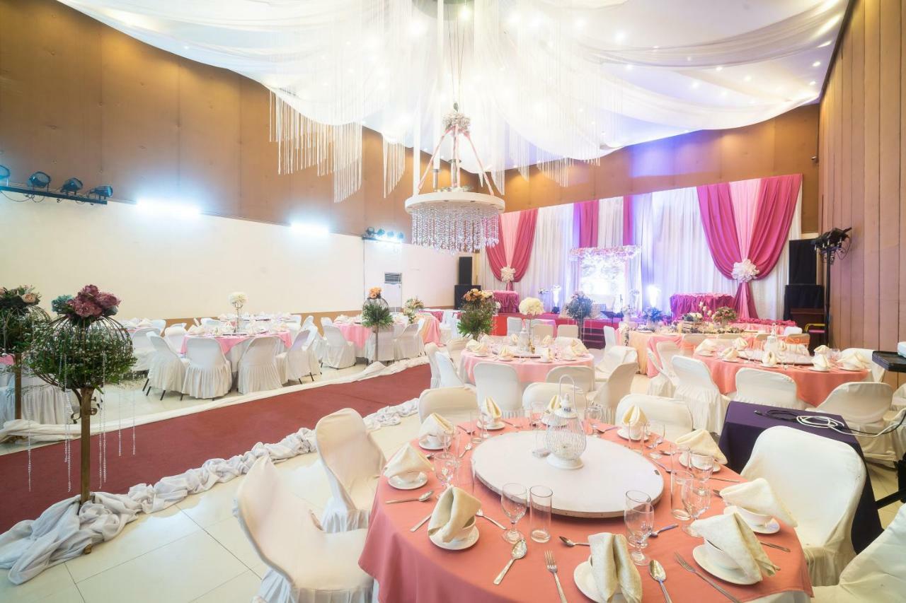 Oyo 197 Sunny Point Hotel Davao Bagian luar foto