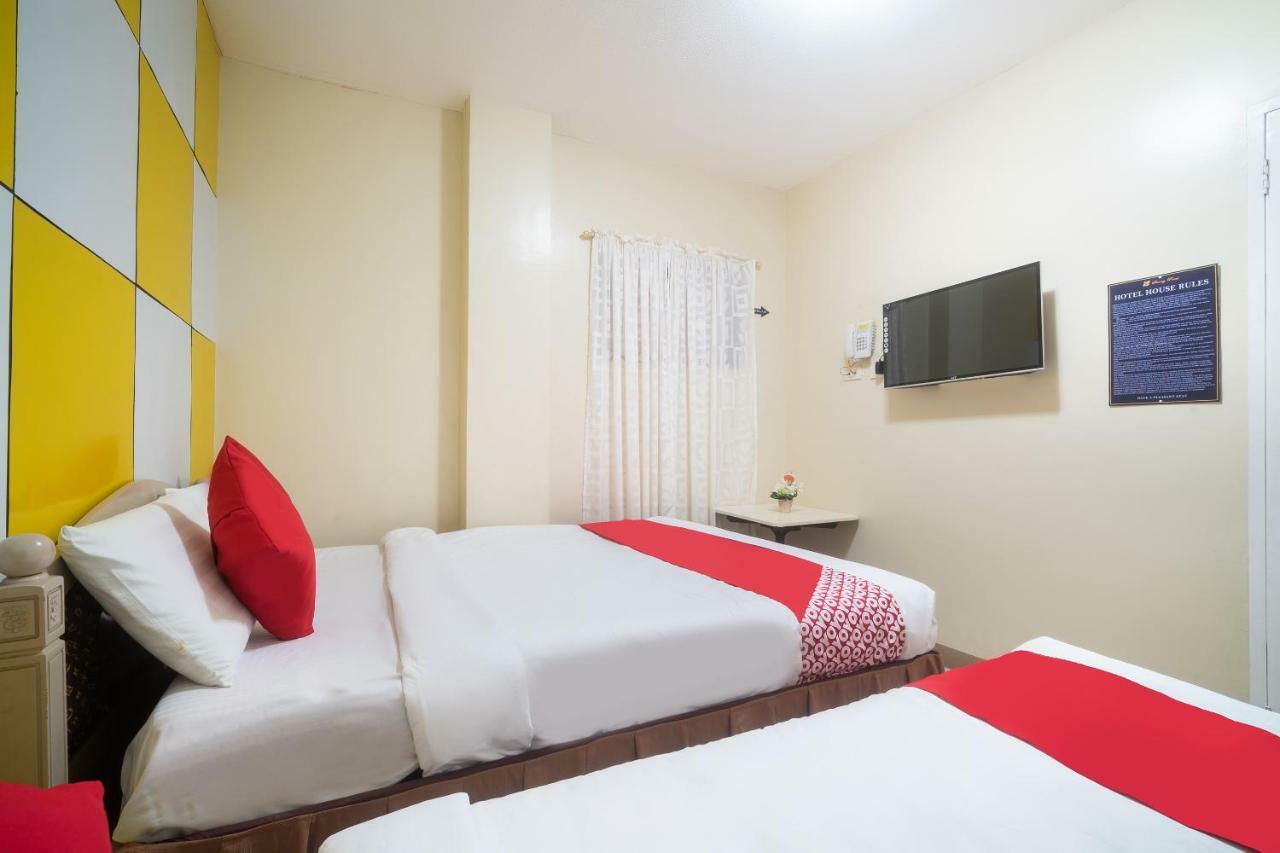 Oyo 197 Sunny Point Hotel Davao Bagian luar foto